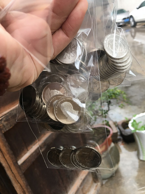 dvubb 图片点击可在新窗口打开查看