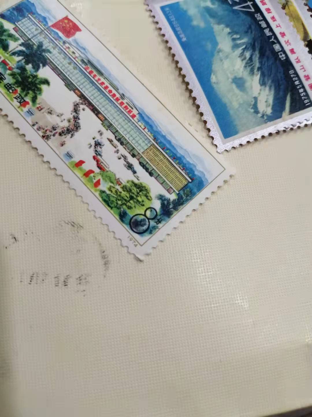 dvubb 图片点击可在新窗口打开查看
