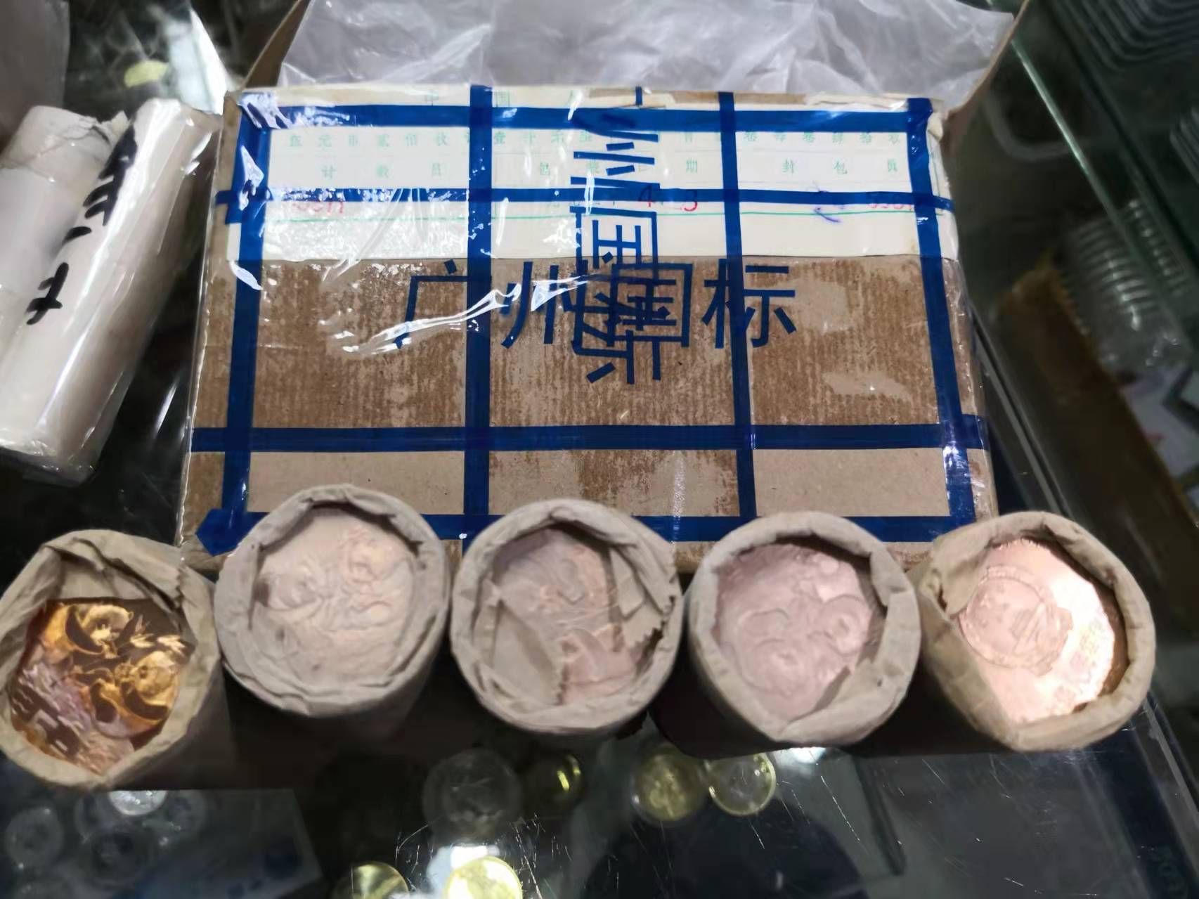 dvubb 图片点击可在新窗口打开查看