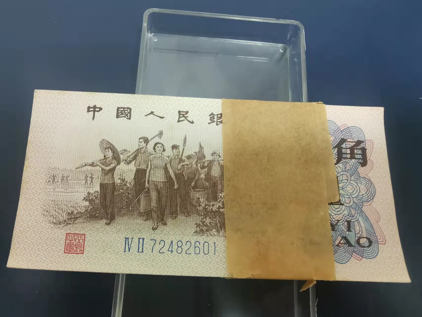 dvubb 图片点击可在新窗口打开查看