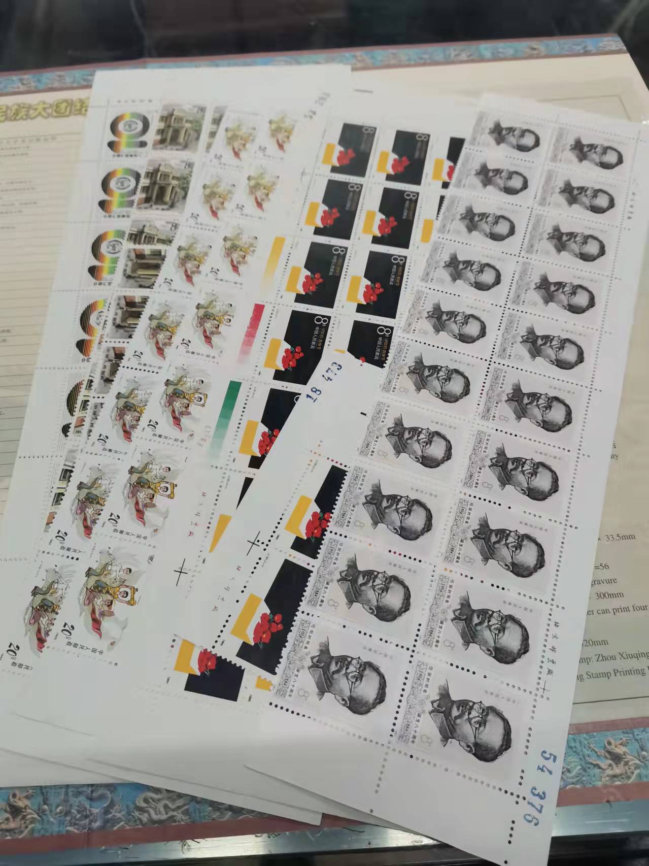 dvubb 图片点击可在新窗口打开查看