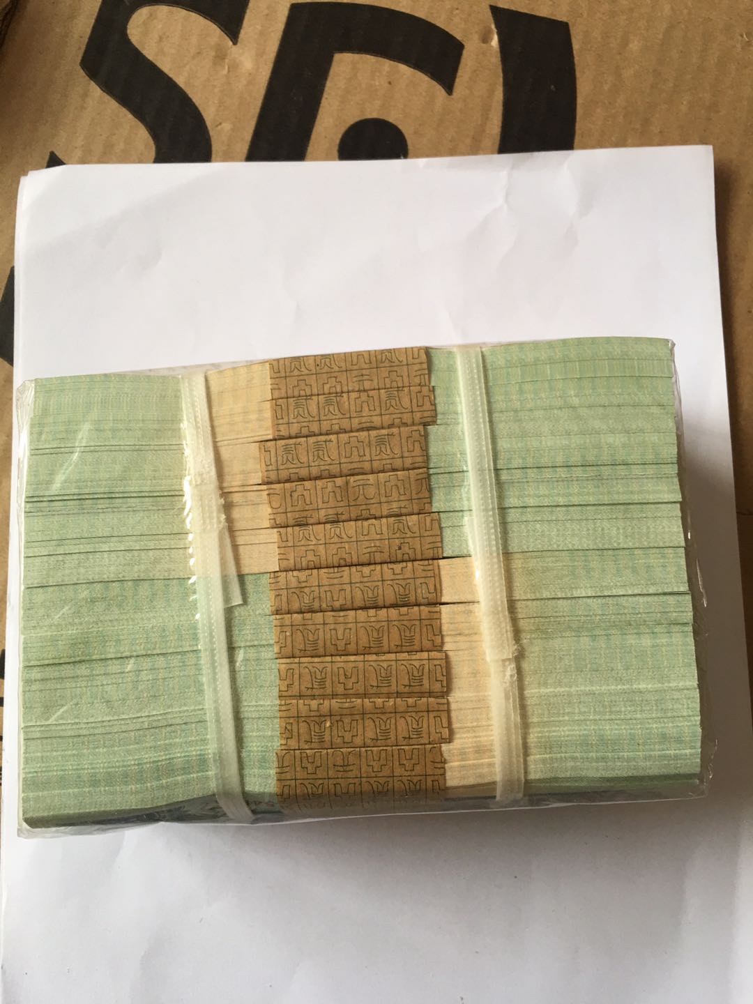 dvubb 图片点击可在新窗口打开查看
