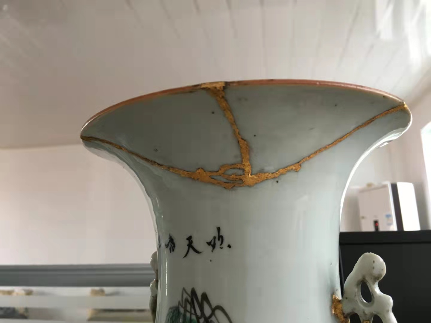 dvubb 图片点击可在新窗口打开查看