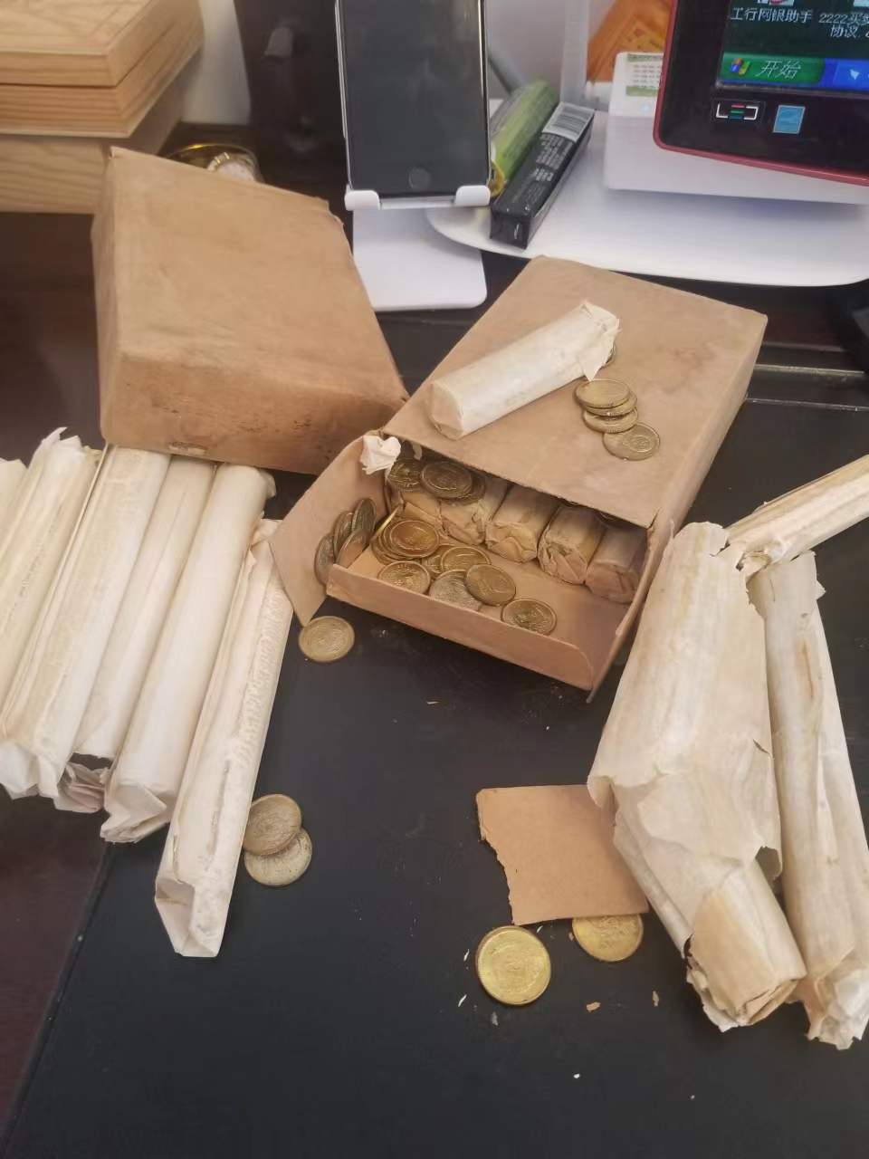 dvubb 图片点击可在新窗口打开查看