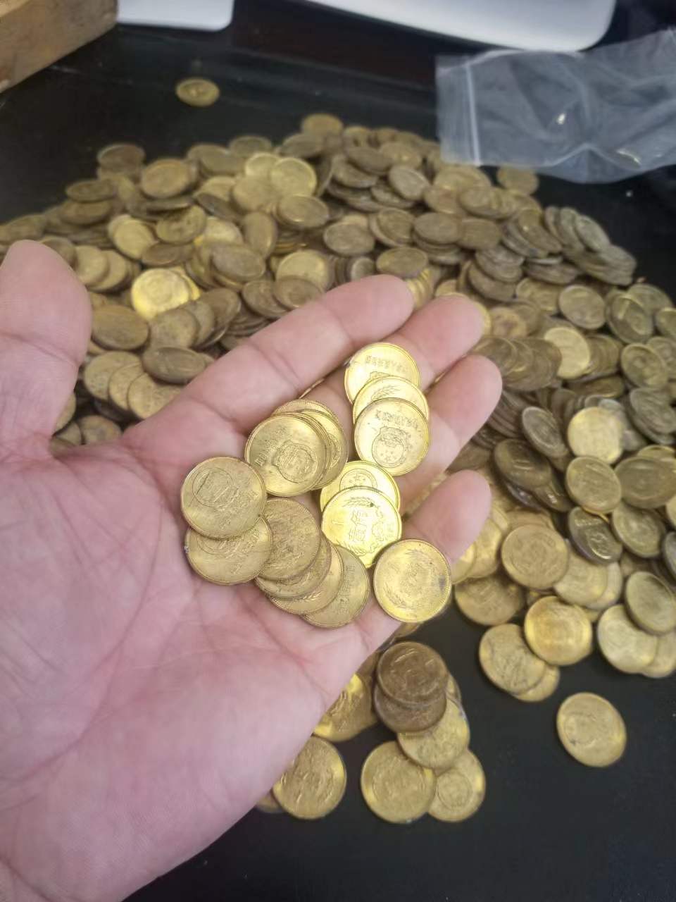 dvubb 图片点击可在新窗口打开查看