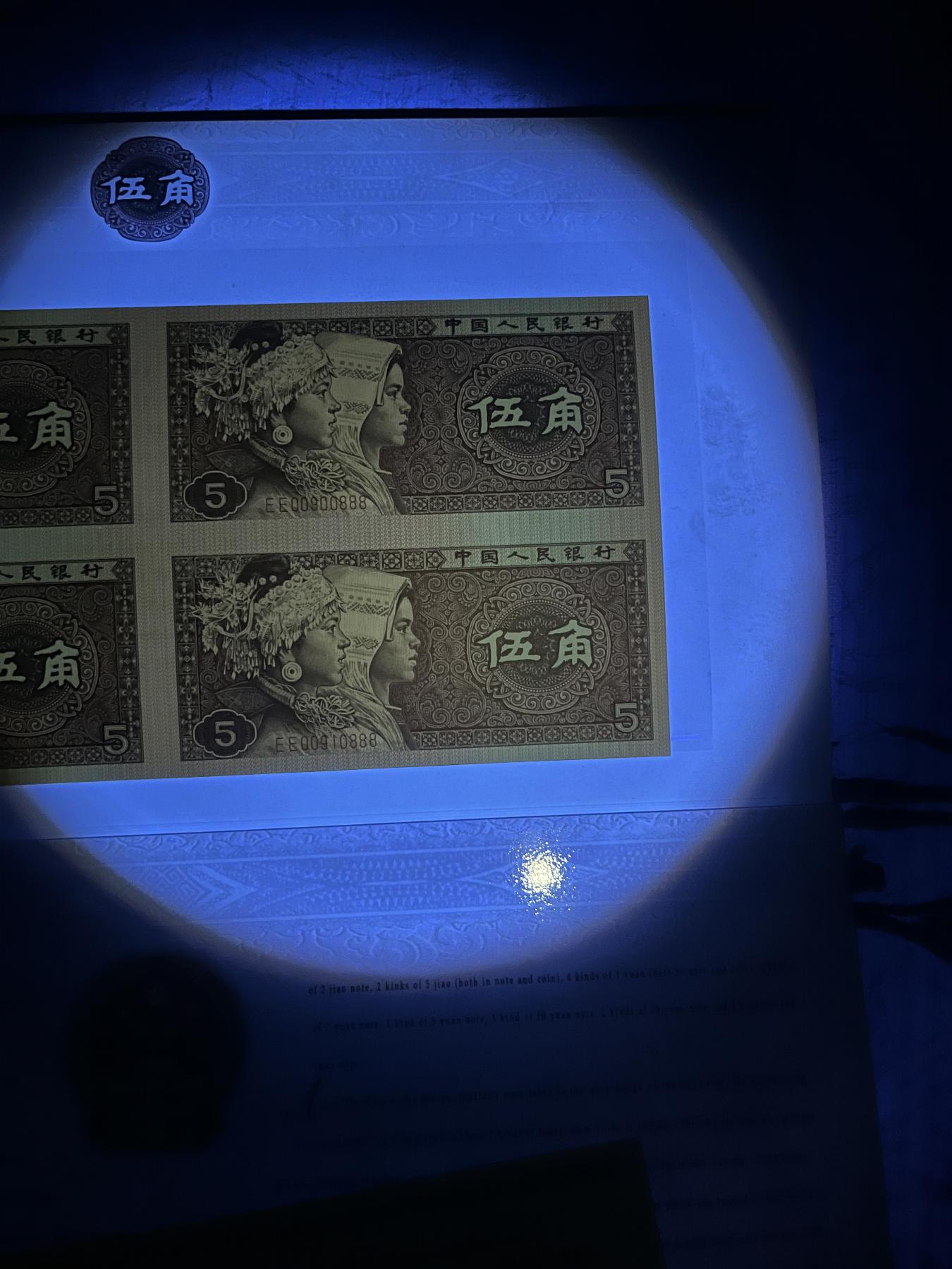 dvubb 图片点击可在新窗口打开查看