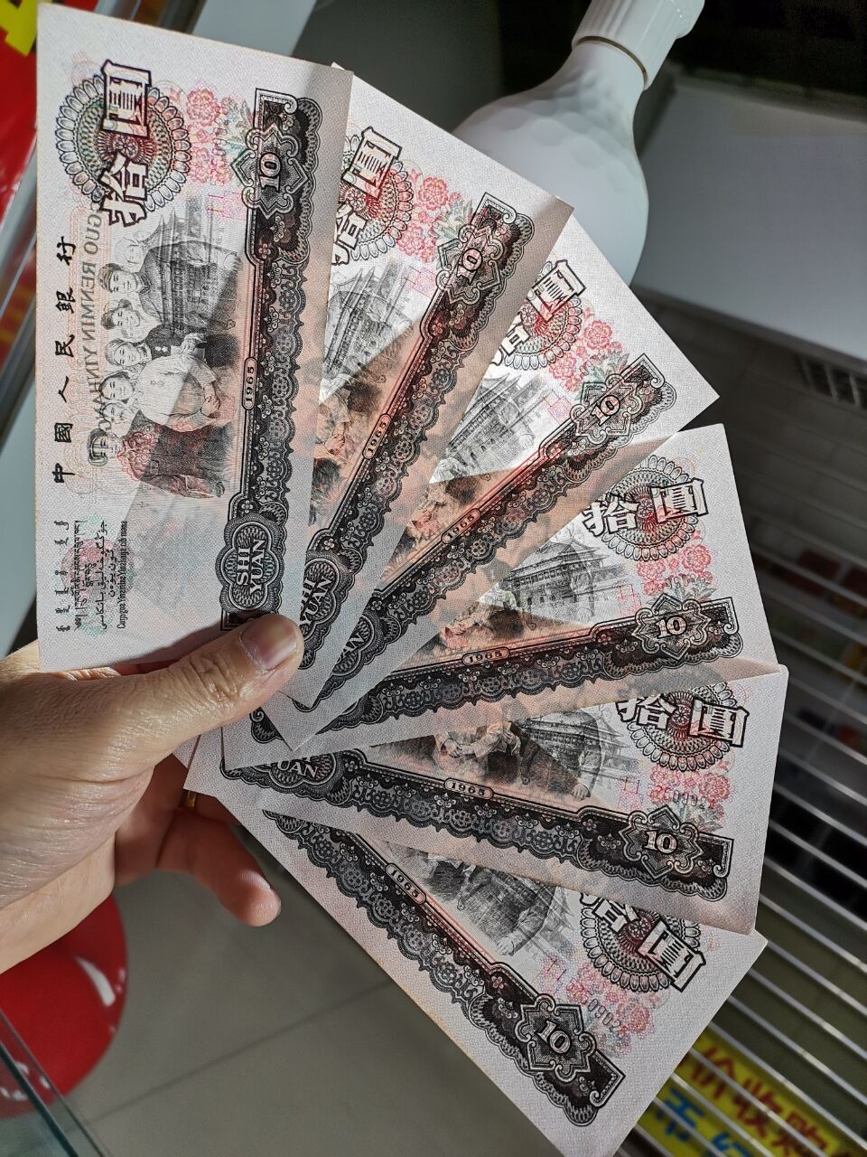 dvubb 图片点击可在新窗口打开查看