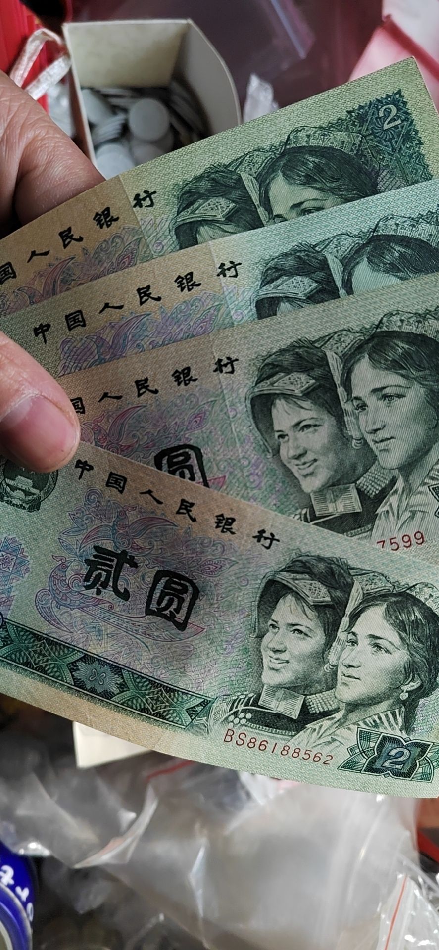 dvubb 图片点击可在新窗口打开查看