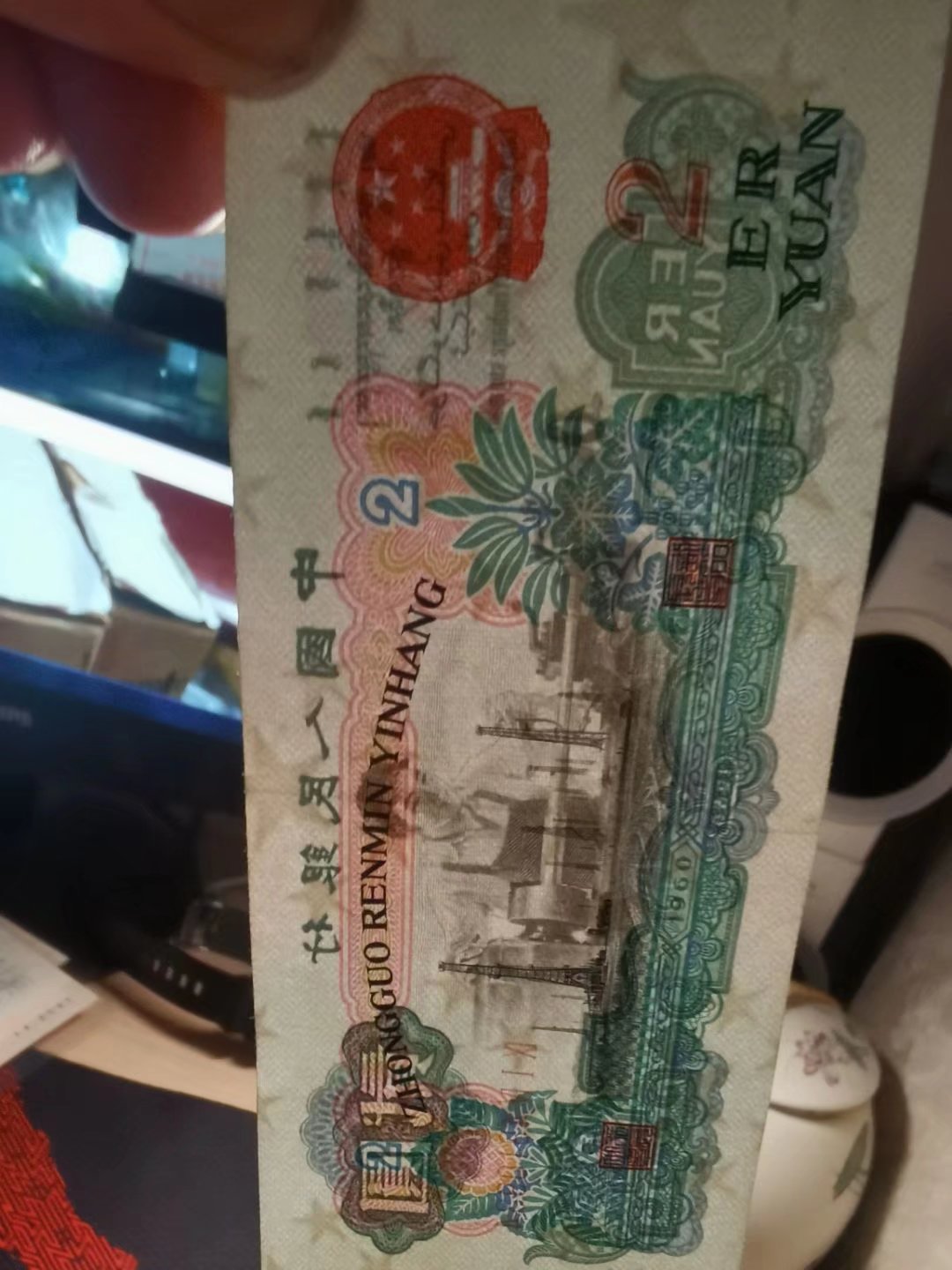 dvubb 图片点击可在新窗口打开查看