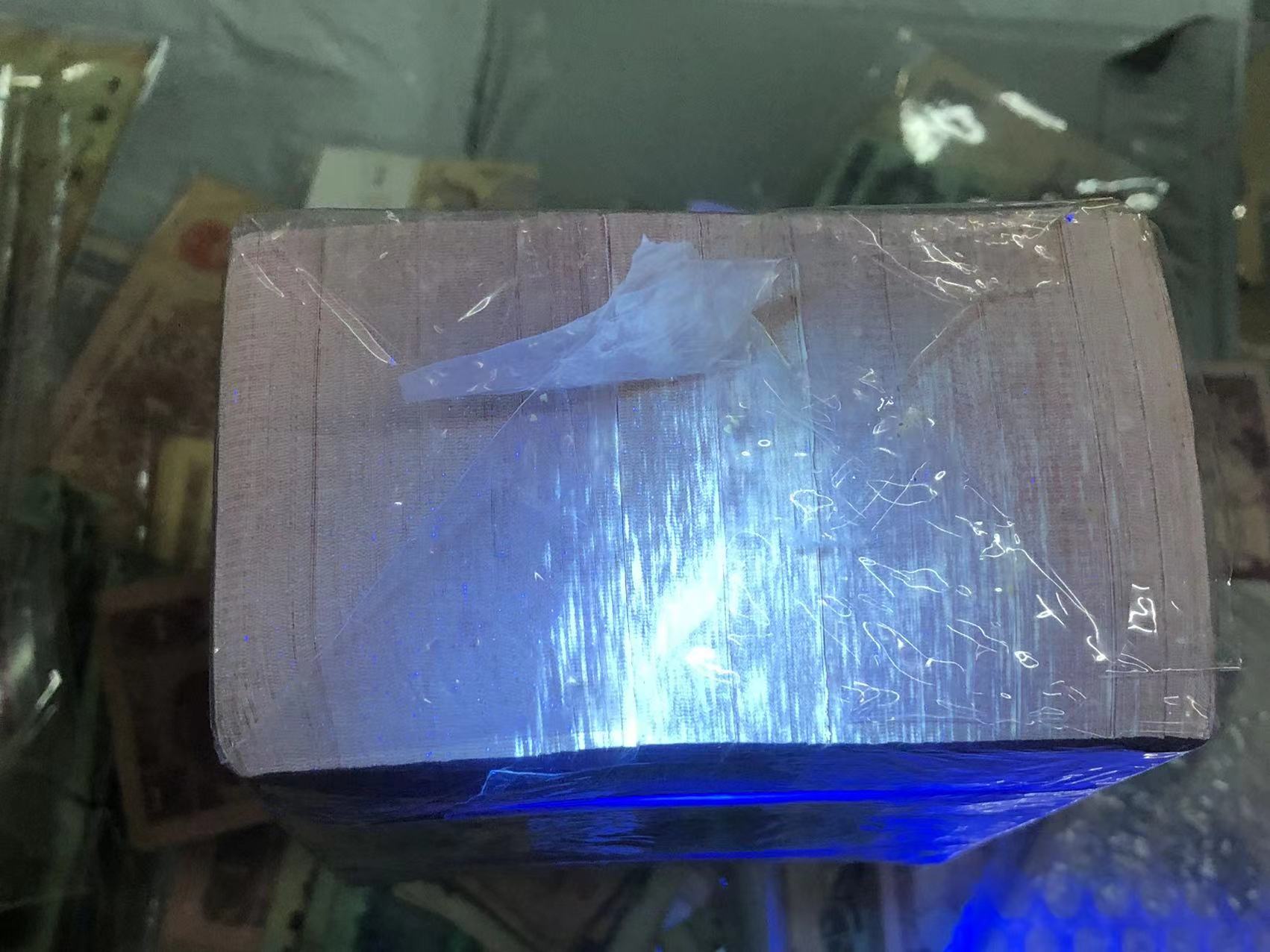dvubb 图片点击可在新窗口打开查看