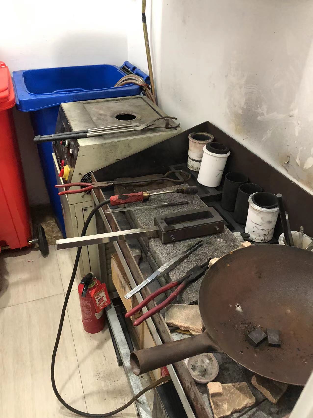 dvubb 图片点击可在新窗口打开查看