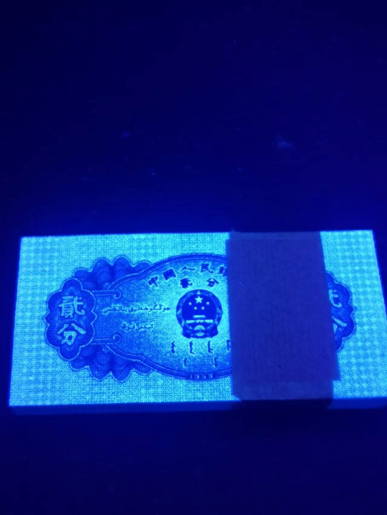 dvubb 图片点击可在新窗口打开查看