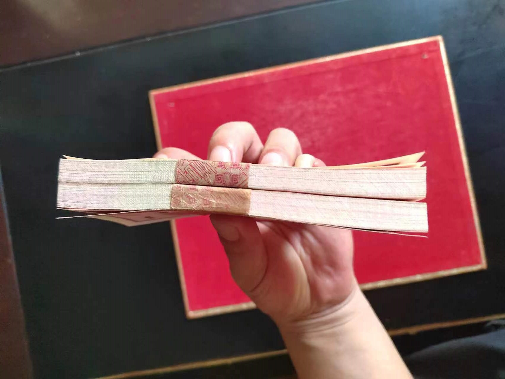 dvubb 图片点击可在新窗口打开查看