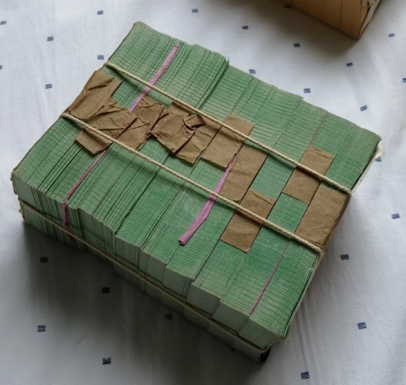 dvubb 图片点击可在新窗口打开查看