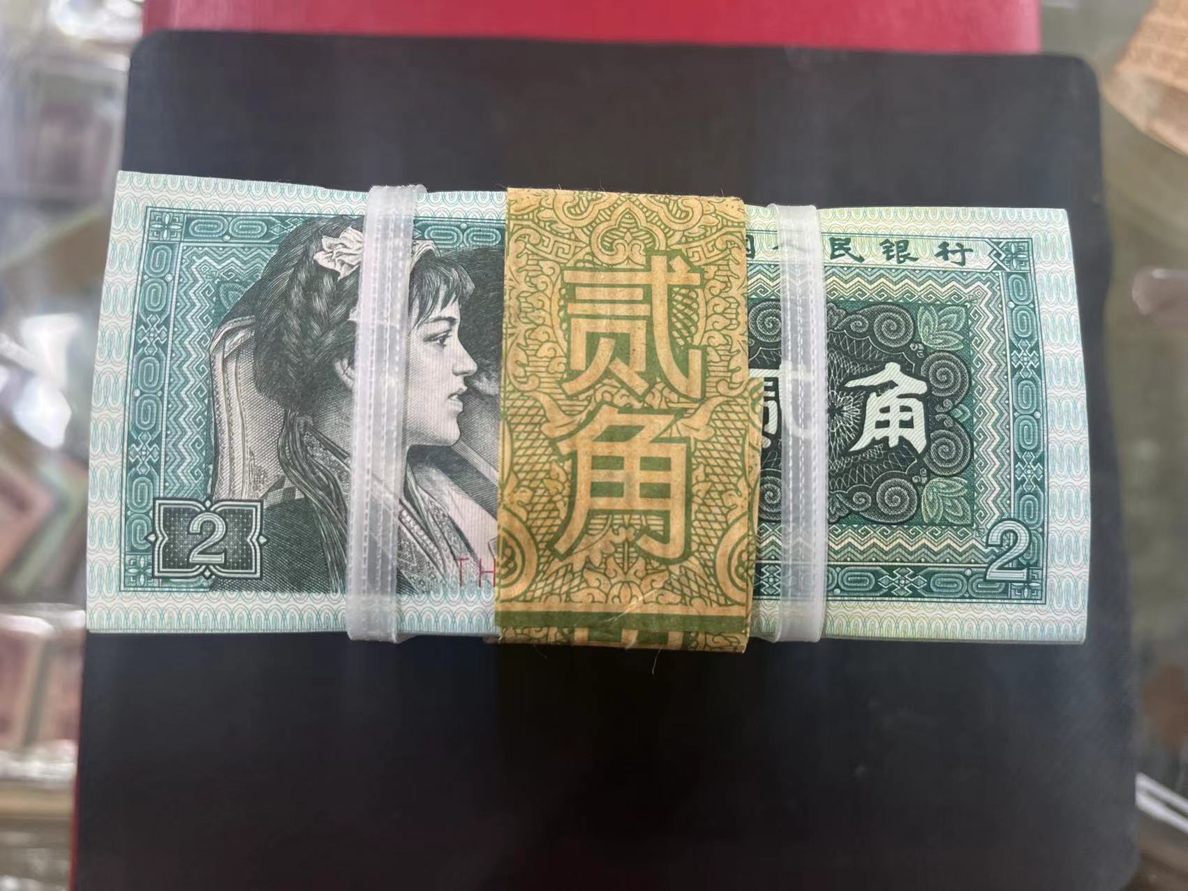 dvubb 图片点击可在新窗口打开查看