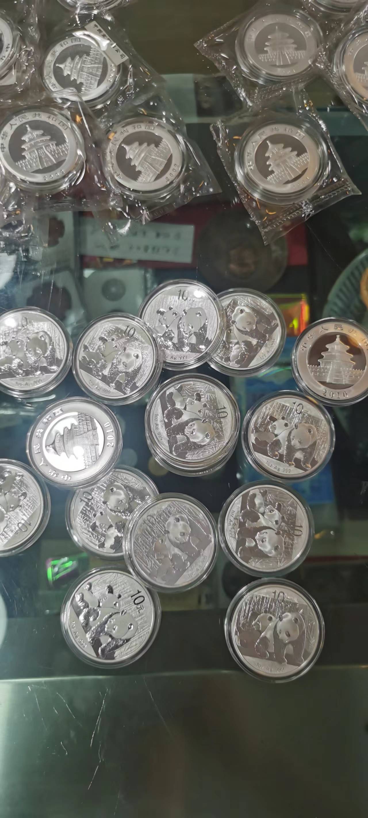 dvubb 图片点击可在新窗口打开查看