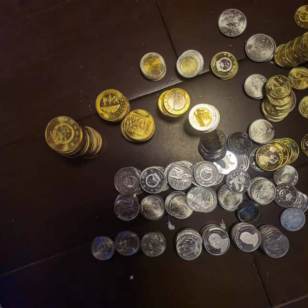 dvubb 图片点击可在新窗口打开查看