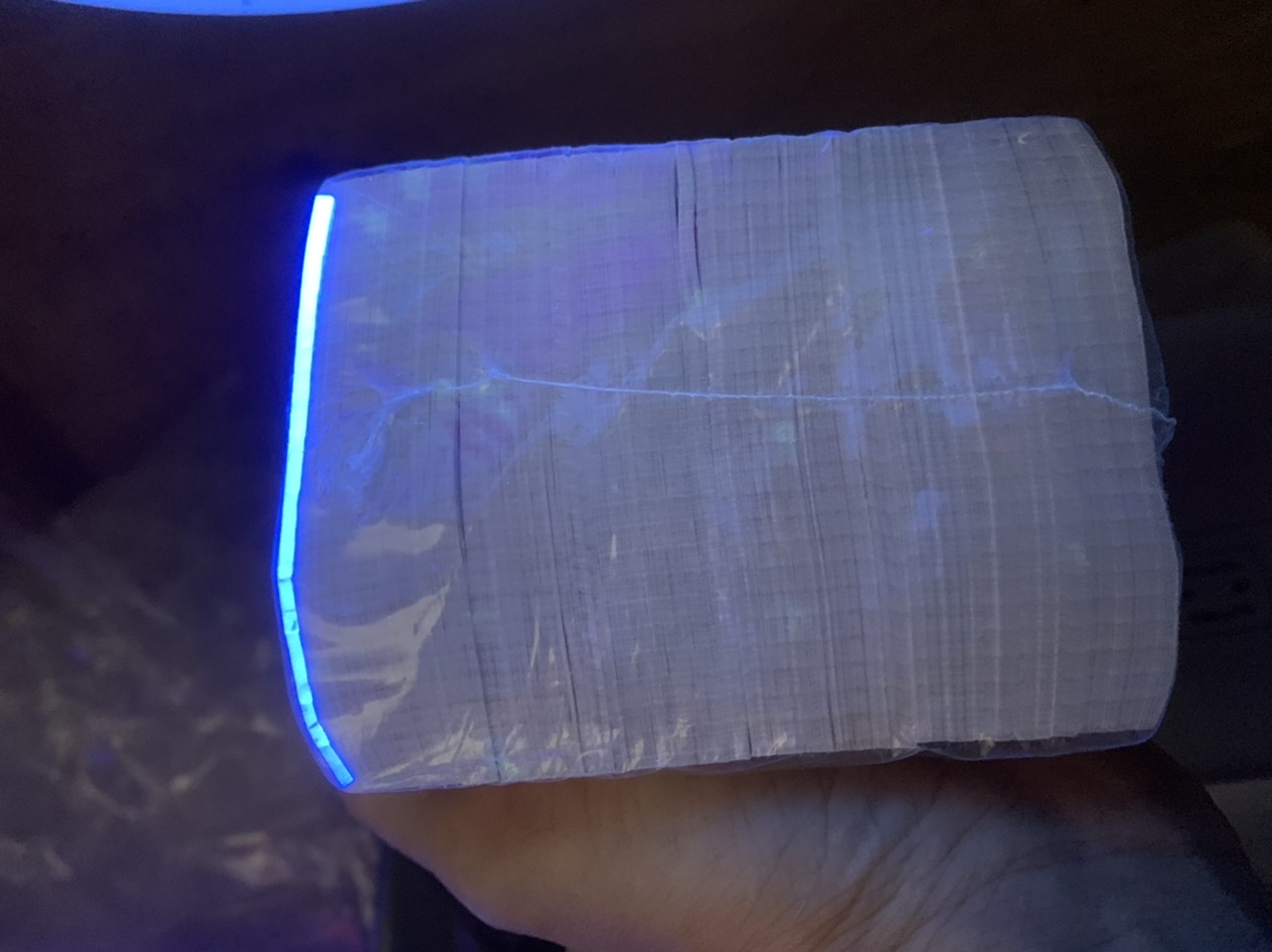 dvubb 图片点击可在新窗口打开查看