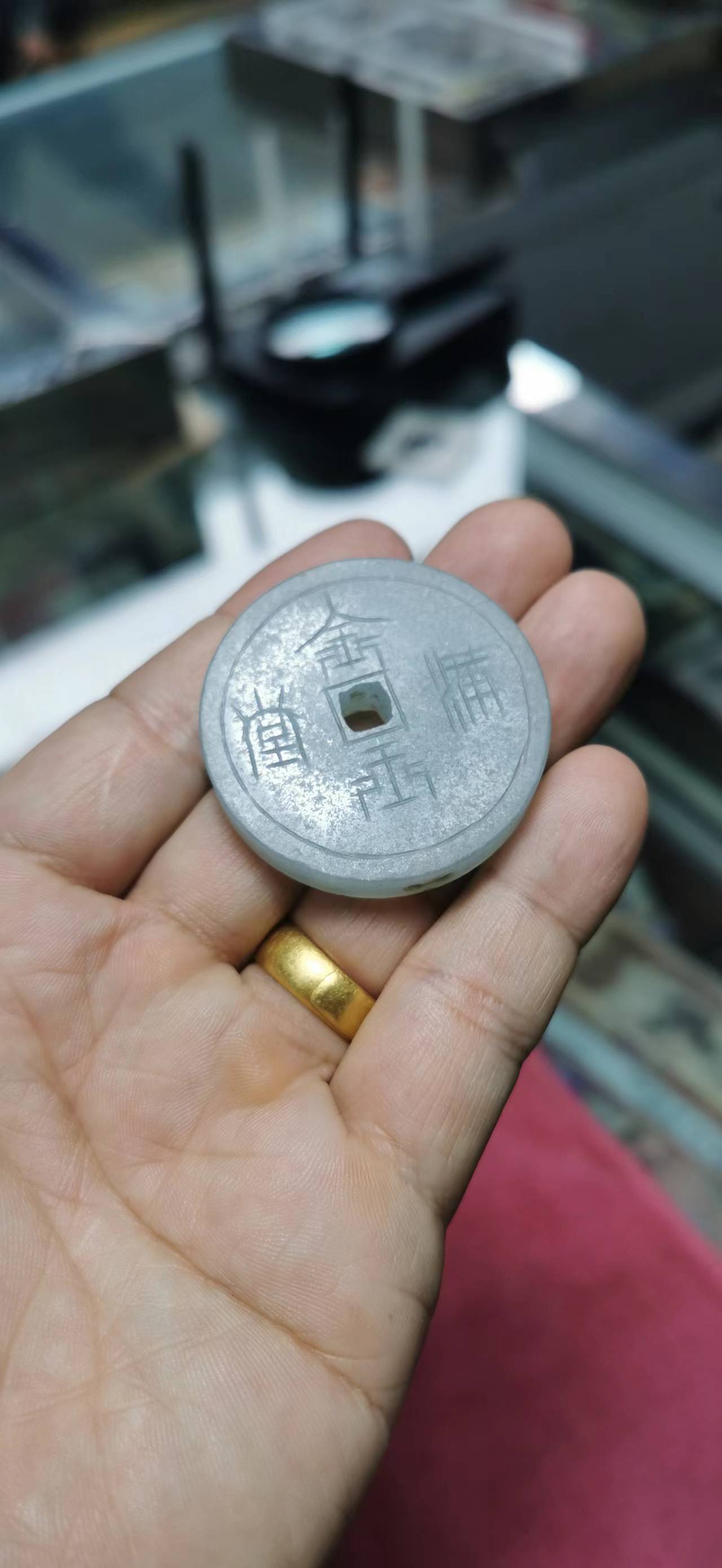dvubb 图片点击可在新窗口打开查看