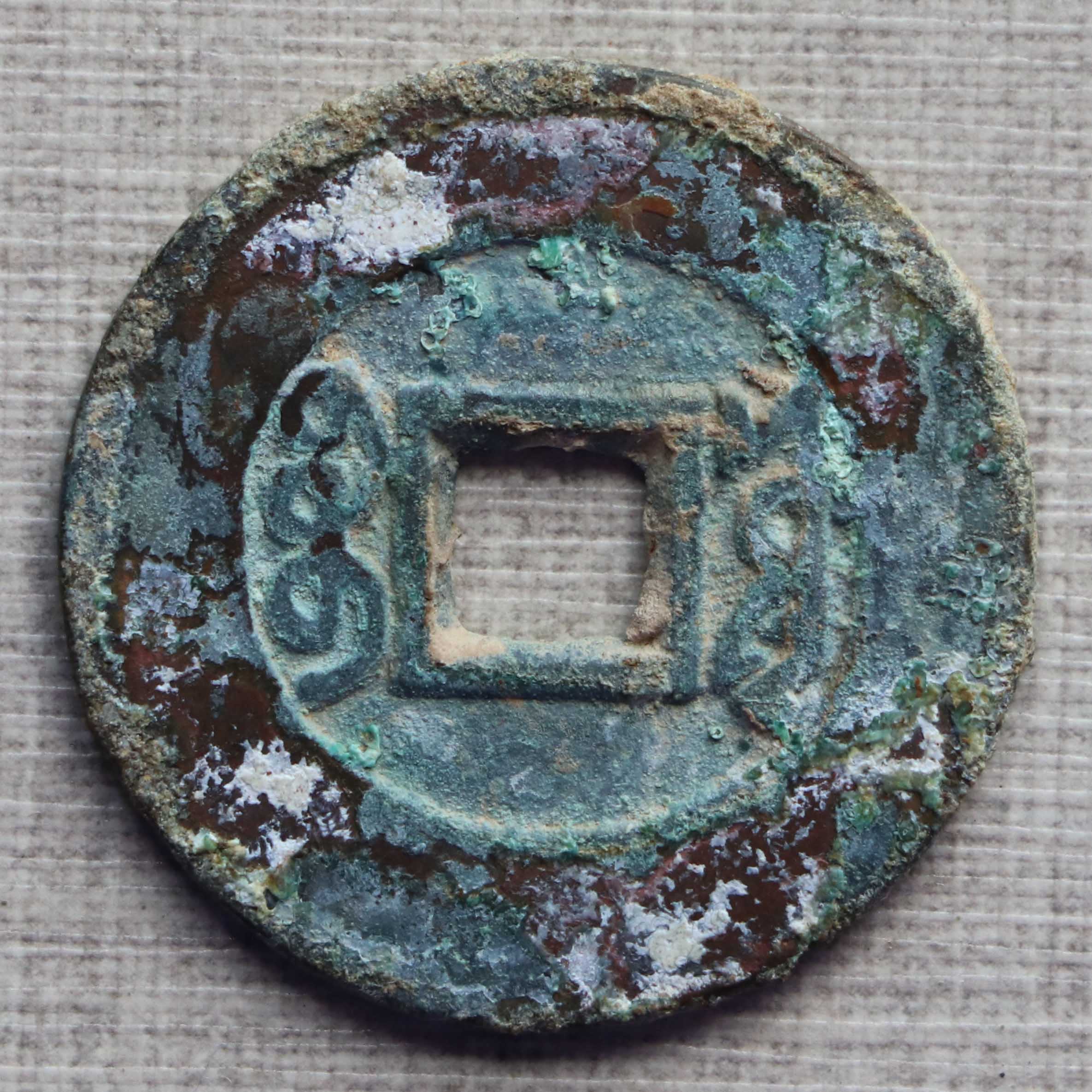 dvubb 图片点击可在新窗口打开查看