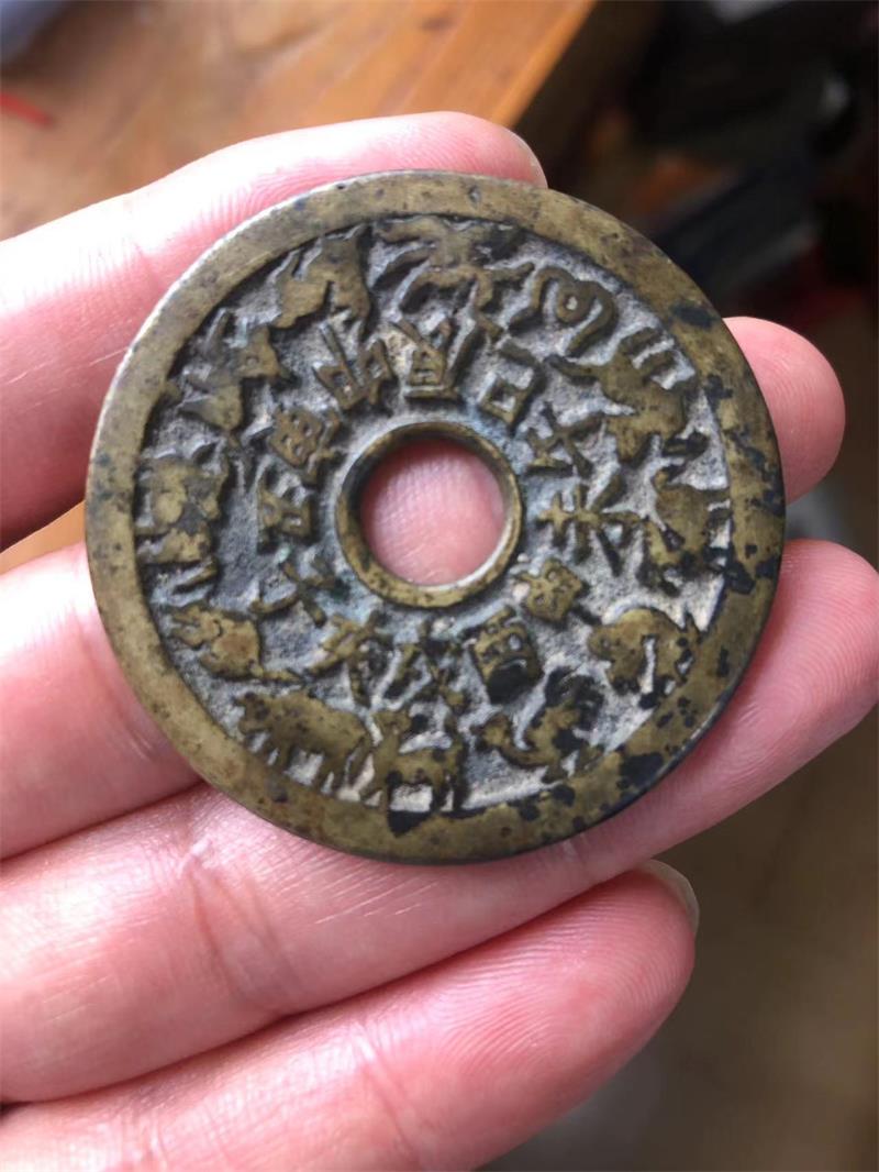 dvubb 图片点击可在新窗口打开查看