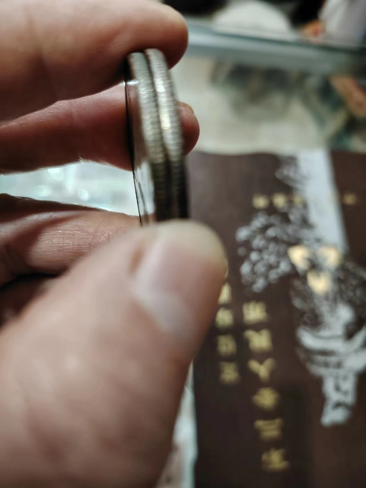 dvubb 图片点击可在新窗口打开查看