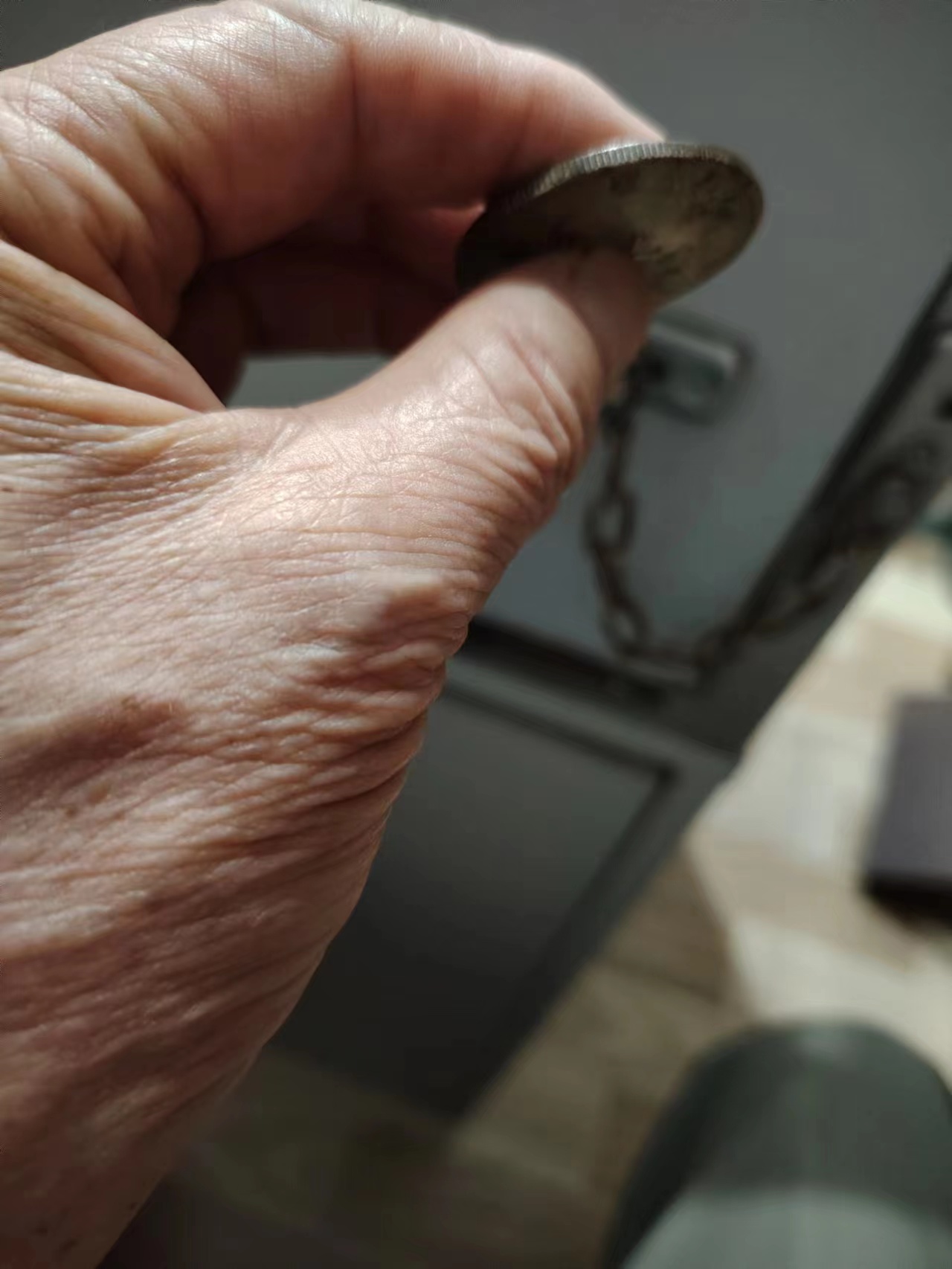 dvubb 图片点击可在新窗口打开查看