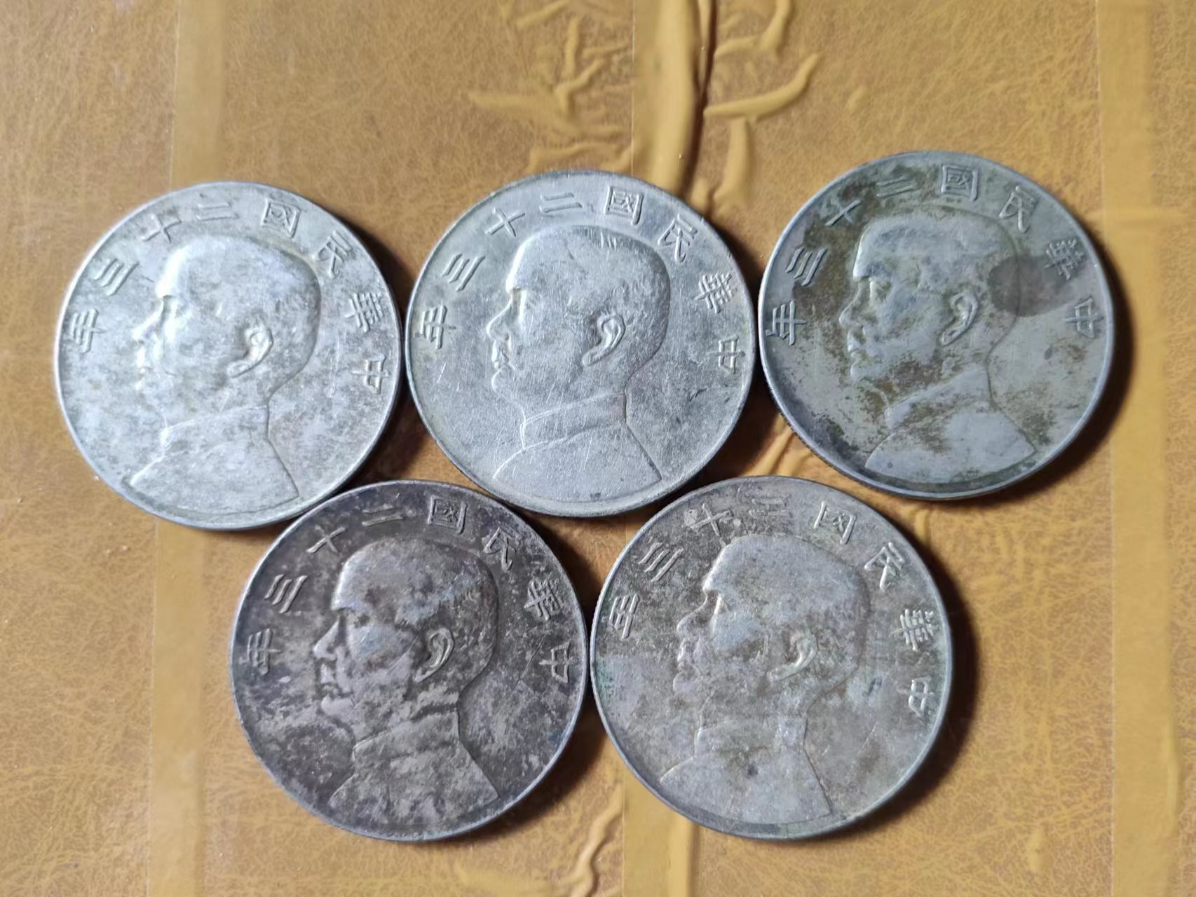 dvubb 图片点击可在新窗口打开查看