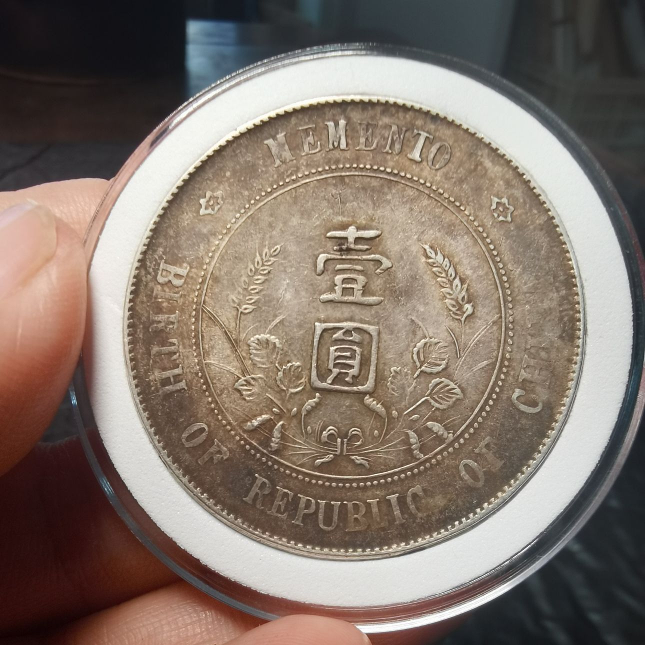 dvubb 图片点击可在新窗口打开查看