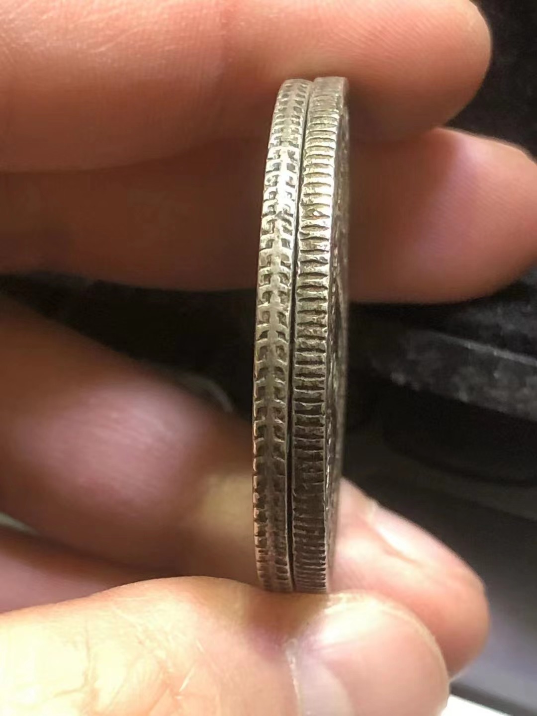 dvubb 图片点击可在新窗口打开查看