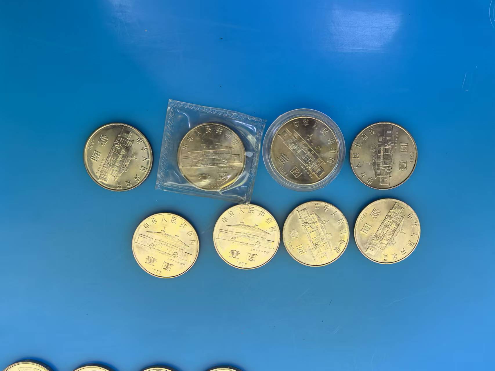 dvubb 图片点击可在新窗口打开查看
