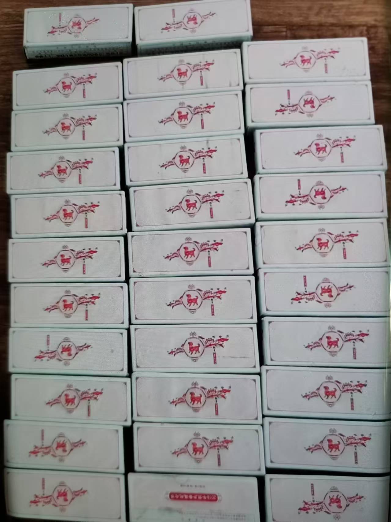 dvubb 图片点击可在新窗口打开查看