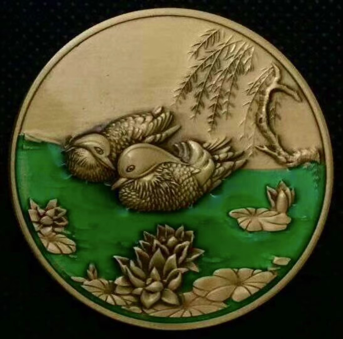 dvubb 图片点击可在新窗口打开查看