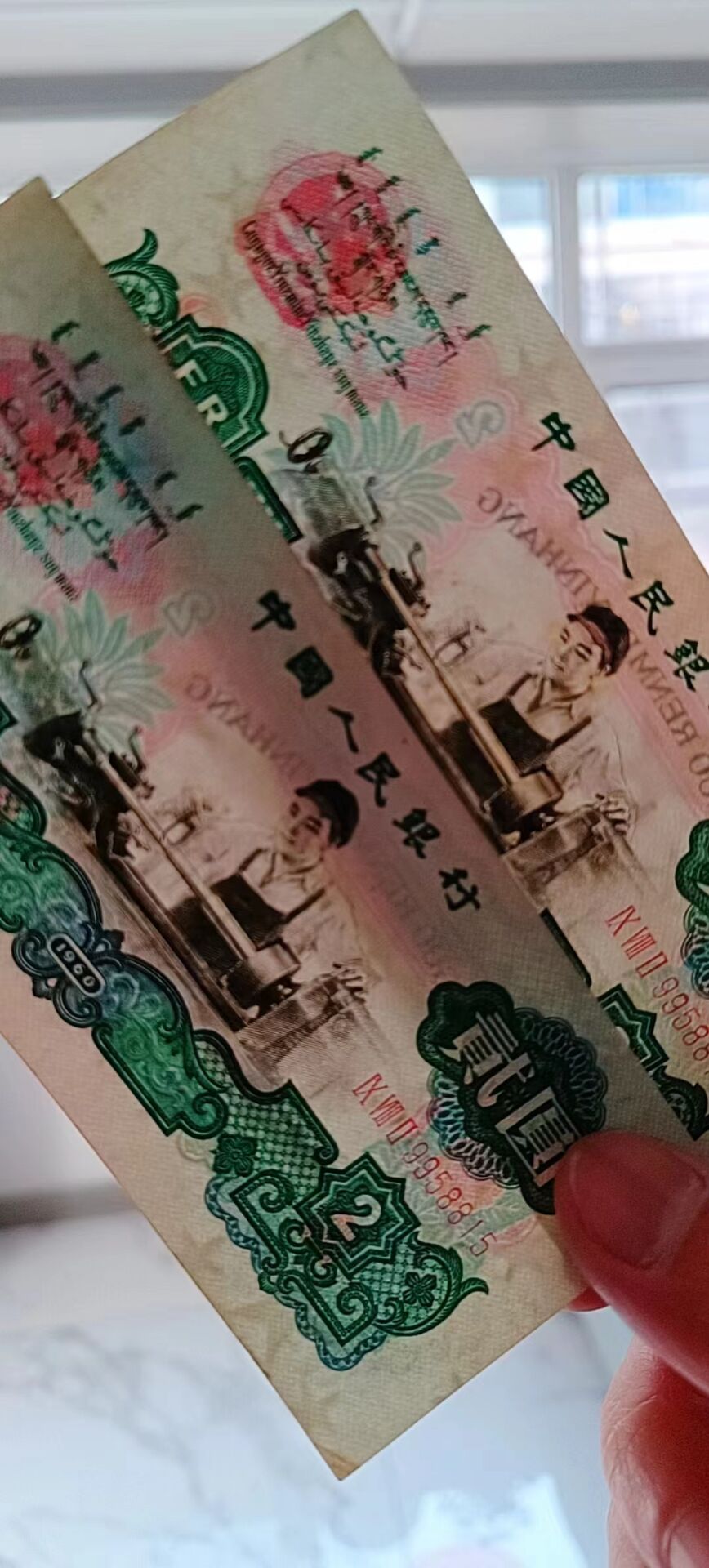 dvubb 图片点击可在新窗口打开查看