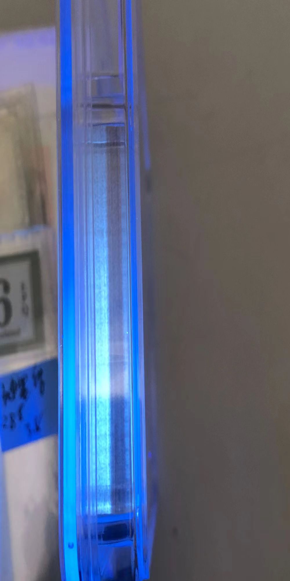 dvubb 图片点击可在新窗口打开查看