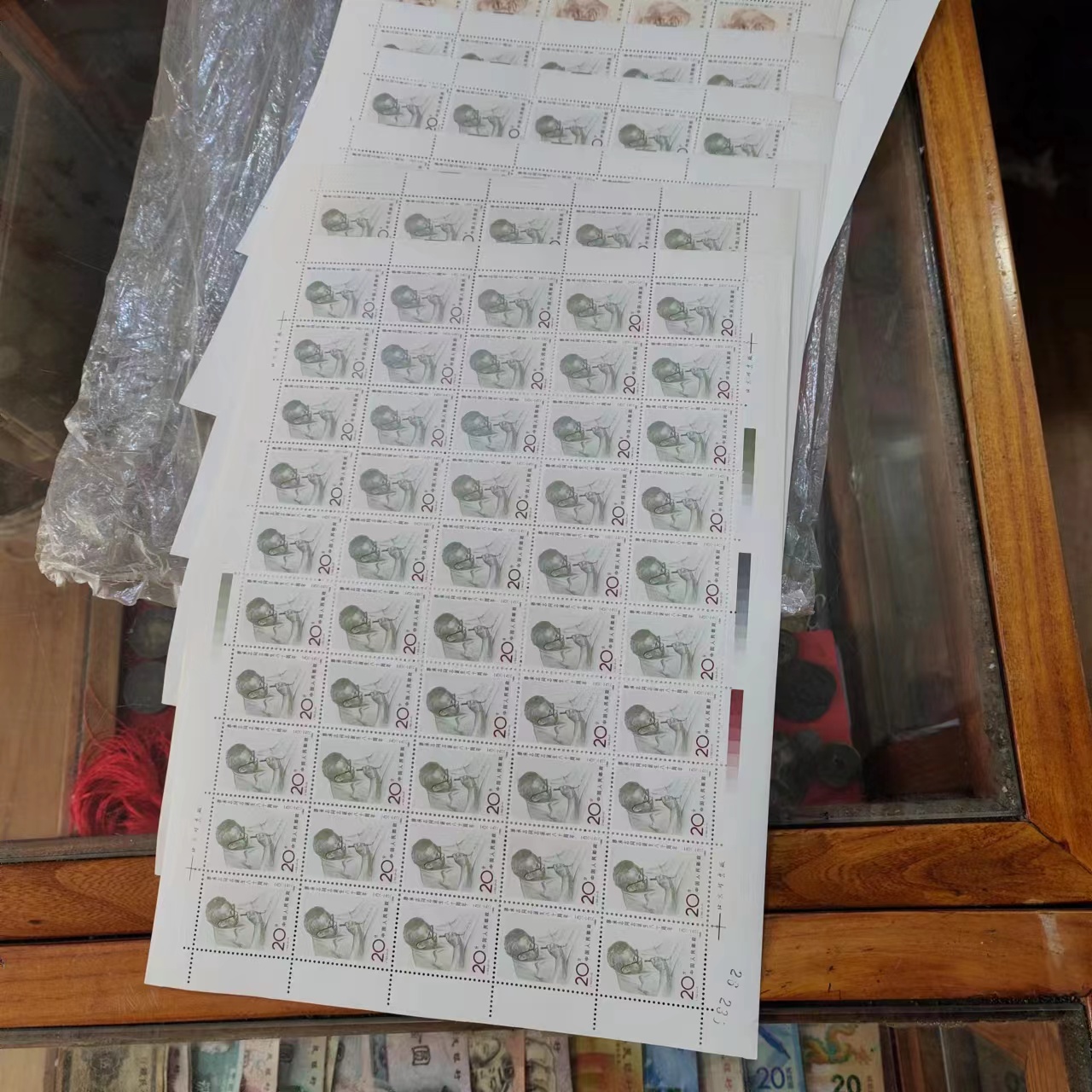 dvubb 图片点击可在新窗口打开查看