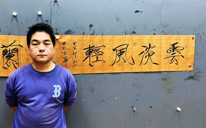 dvubb 图片点击可在新窗口打开查看
