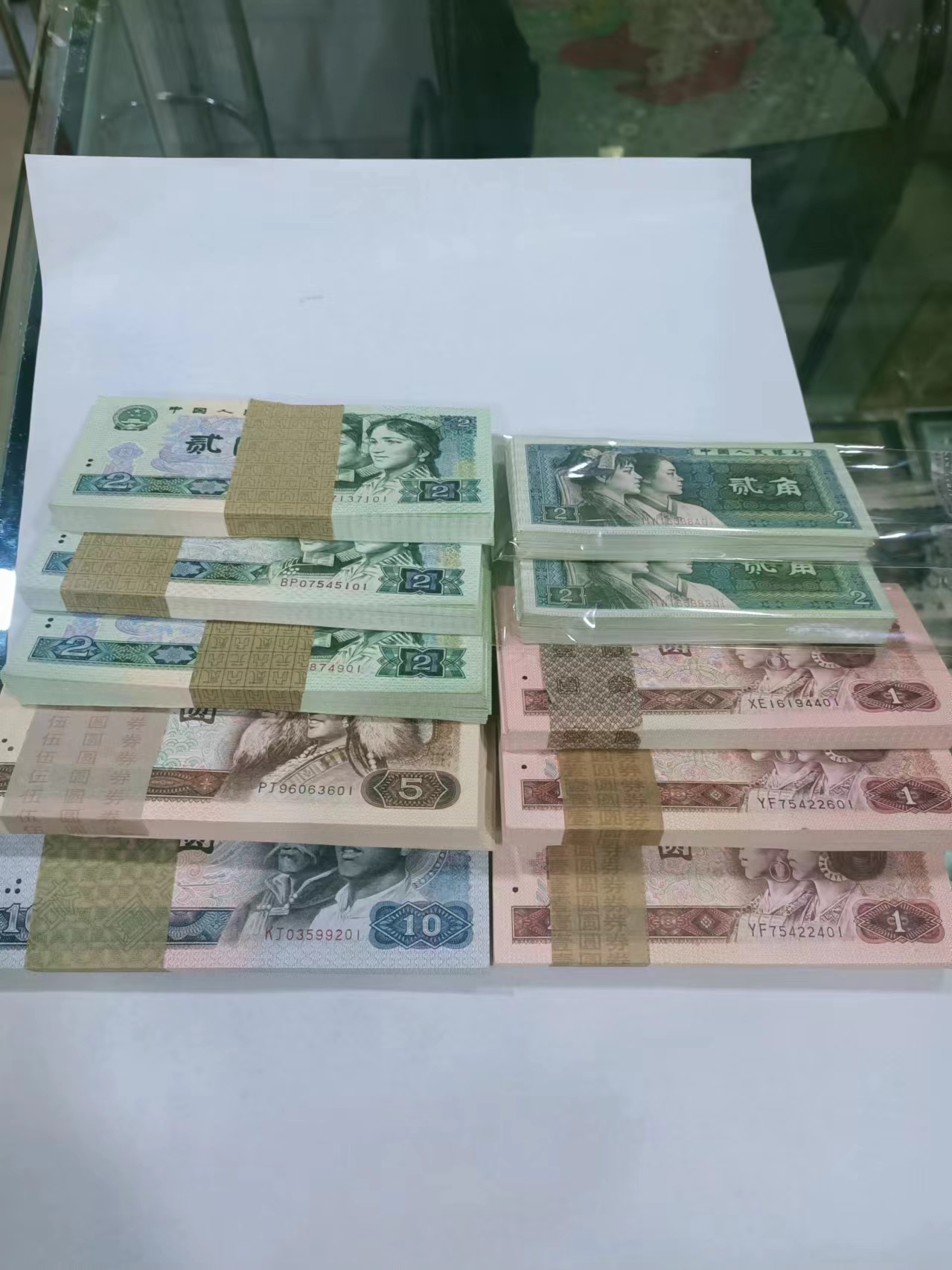 dvubb 图片点击可在新窗口打开查看