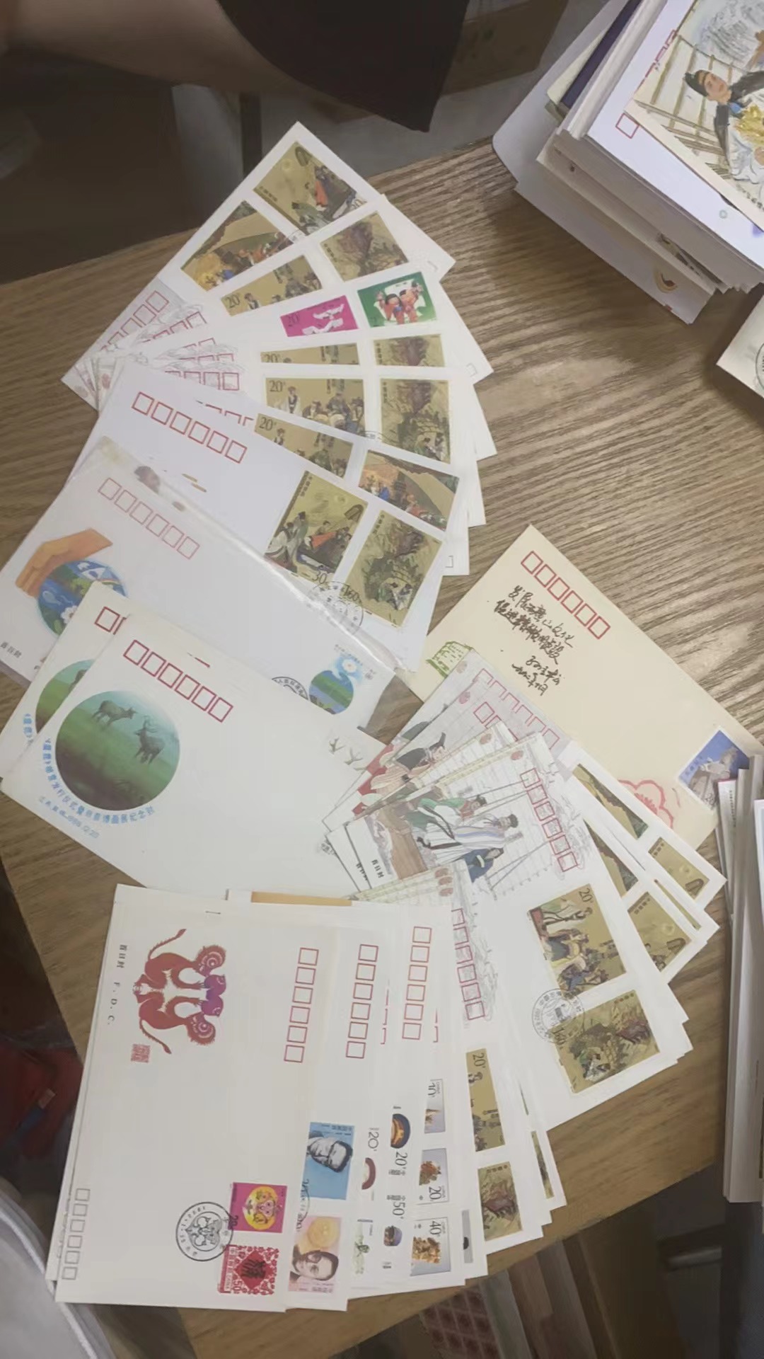 dvubb 图片点击可在新窗口打开查看