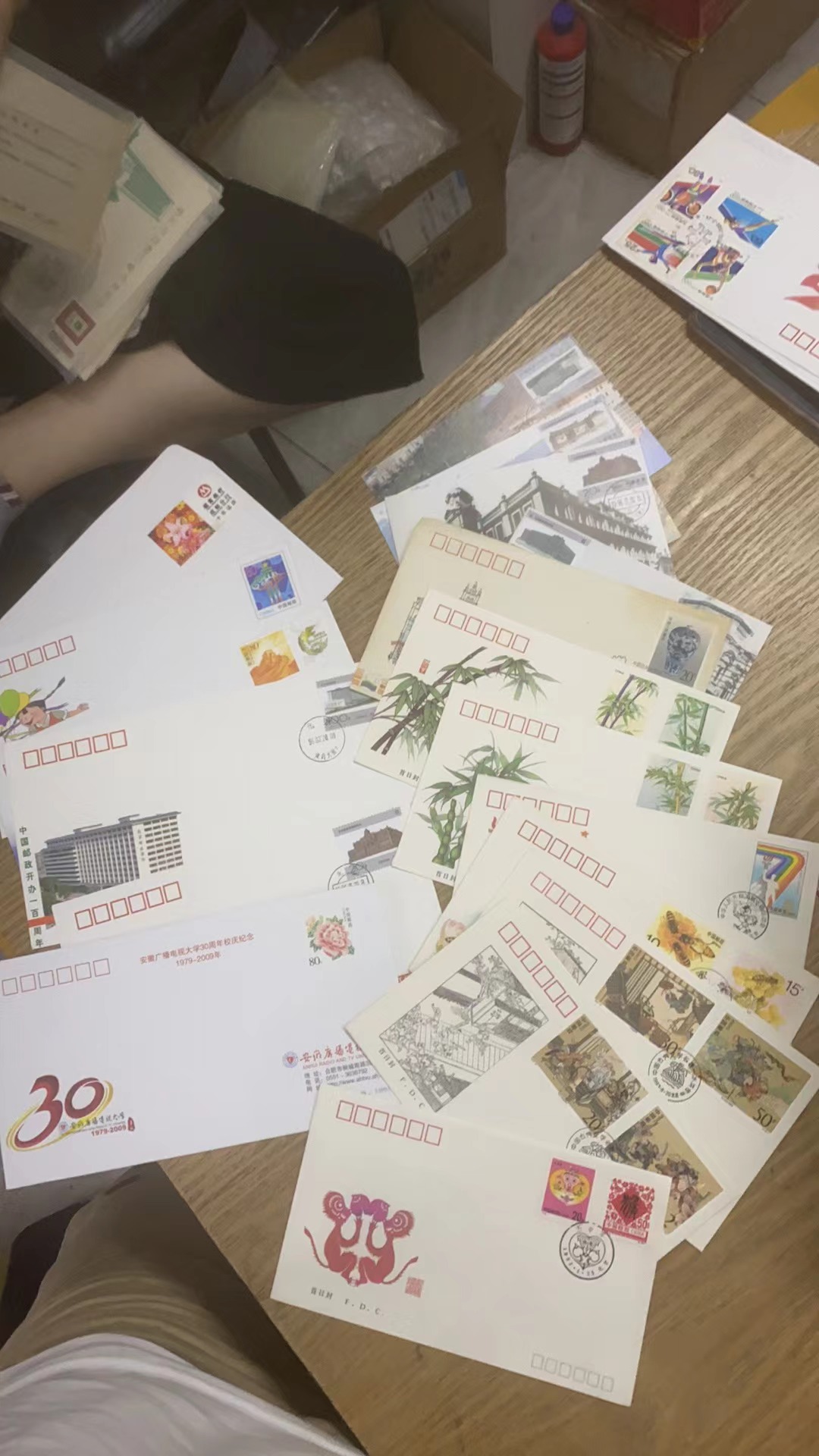 dvubb 图片点击可在新窗口打开查看