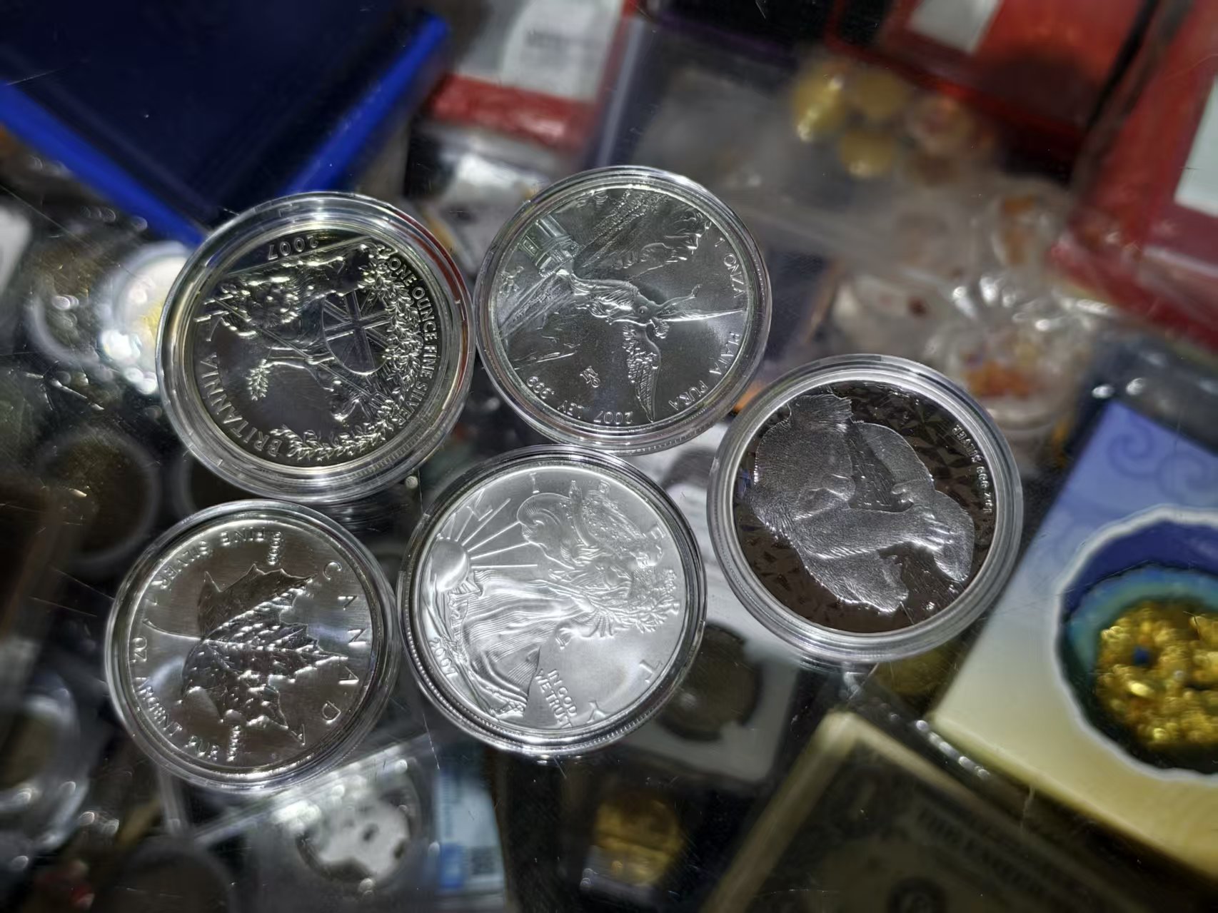 dvubb 图片点击可在新窗口打开查看