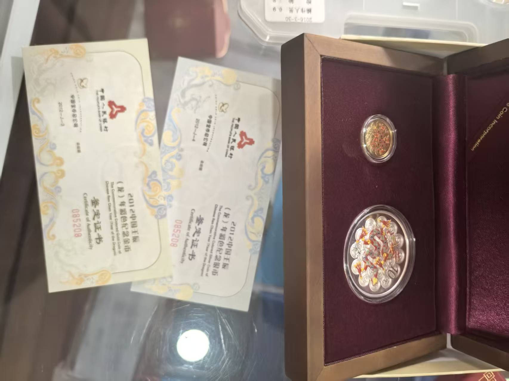 dvubb 图片点击可在新窗口打开查看