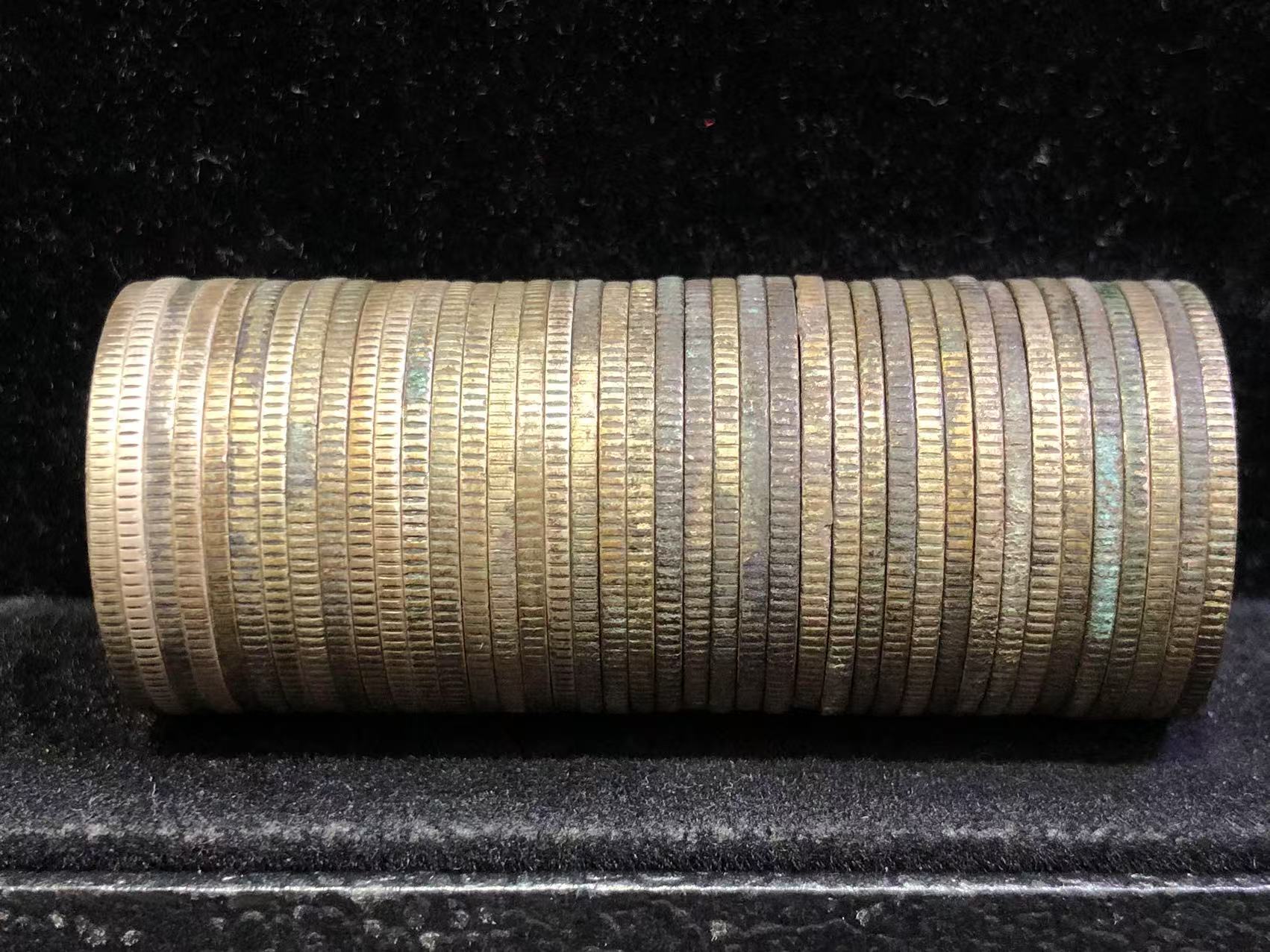 dvubb 图片点击可在新窗口打开查看