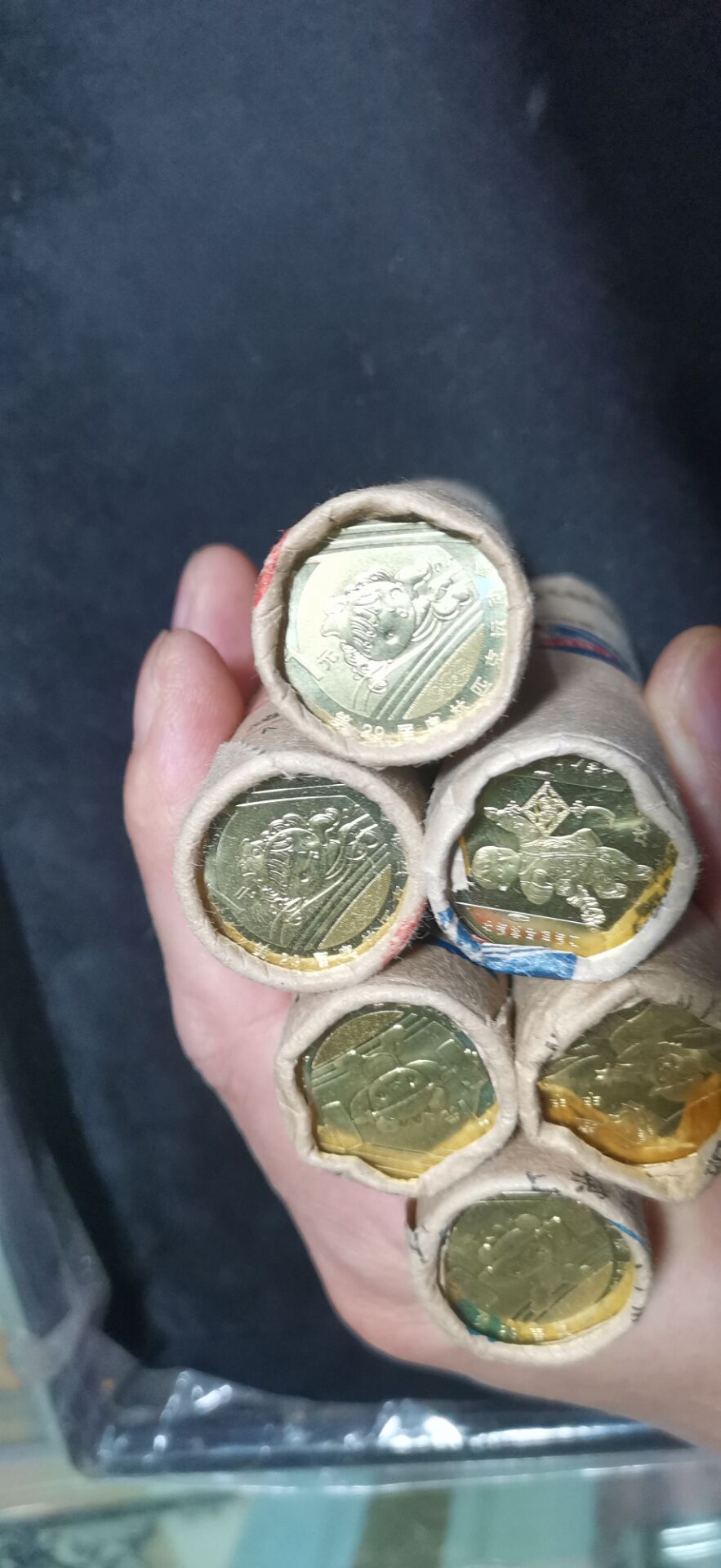 dvubb 图片点击可在新窗口打开查看