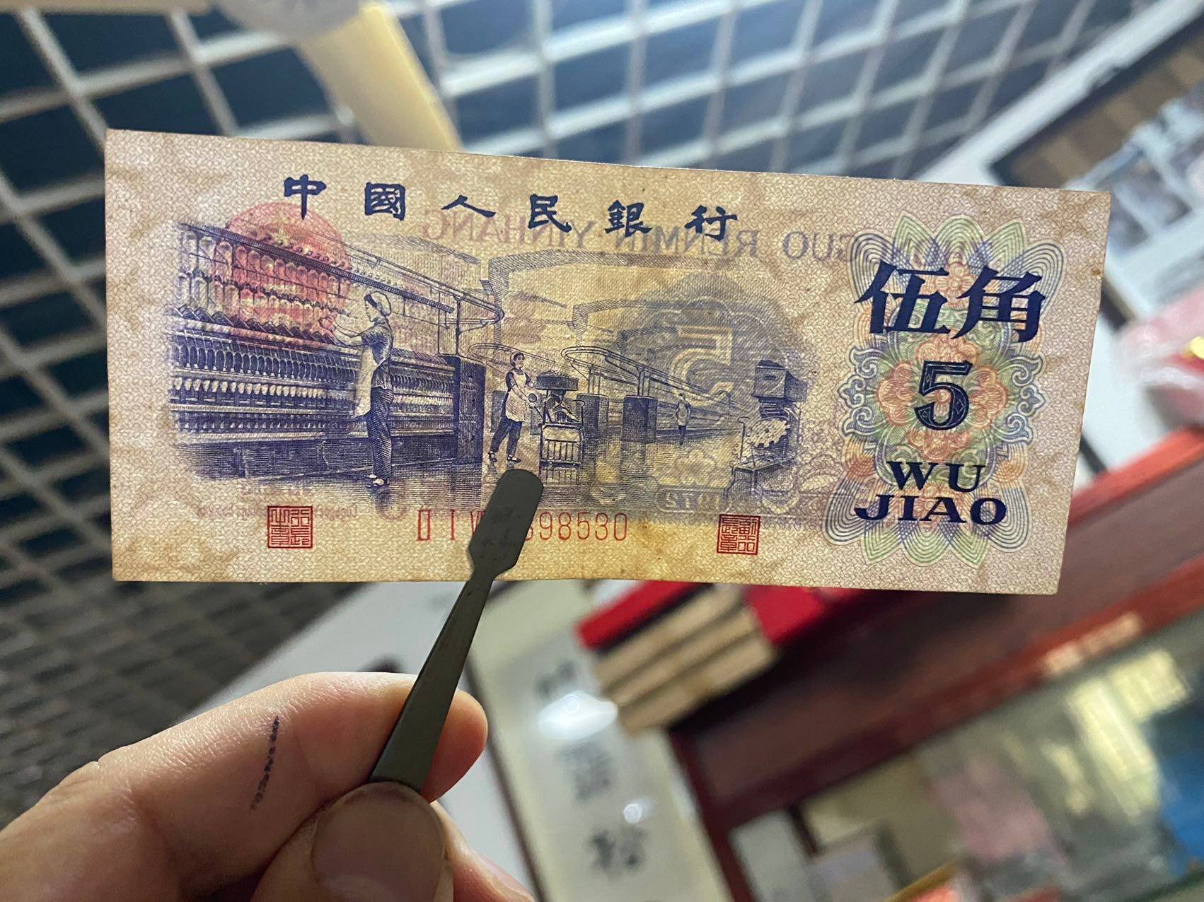 dvubb 图片点击可在新窗口打开查看