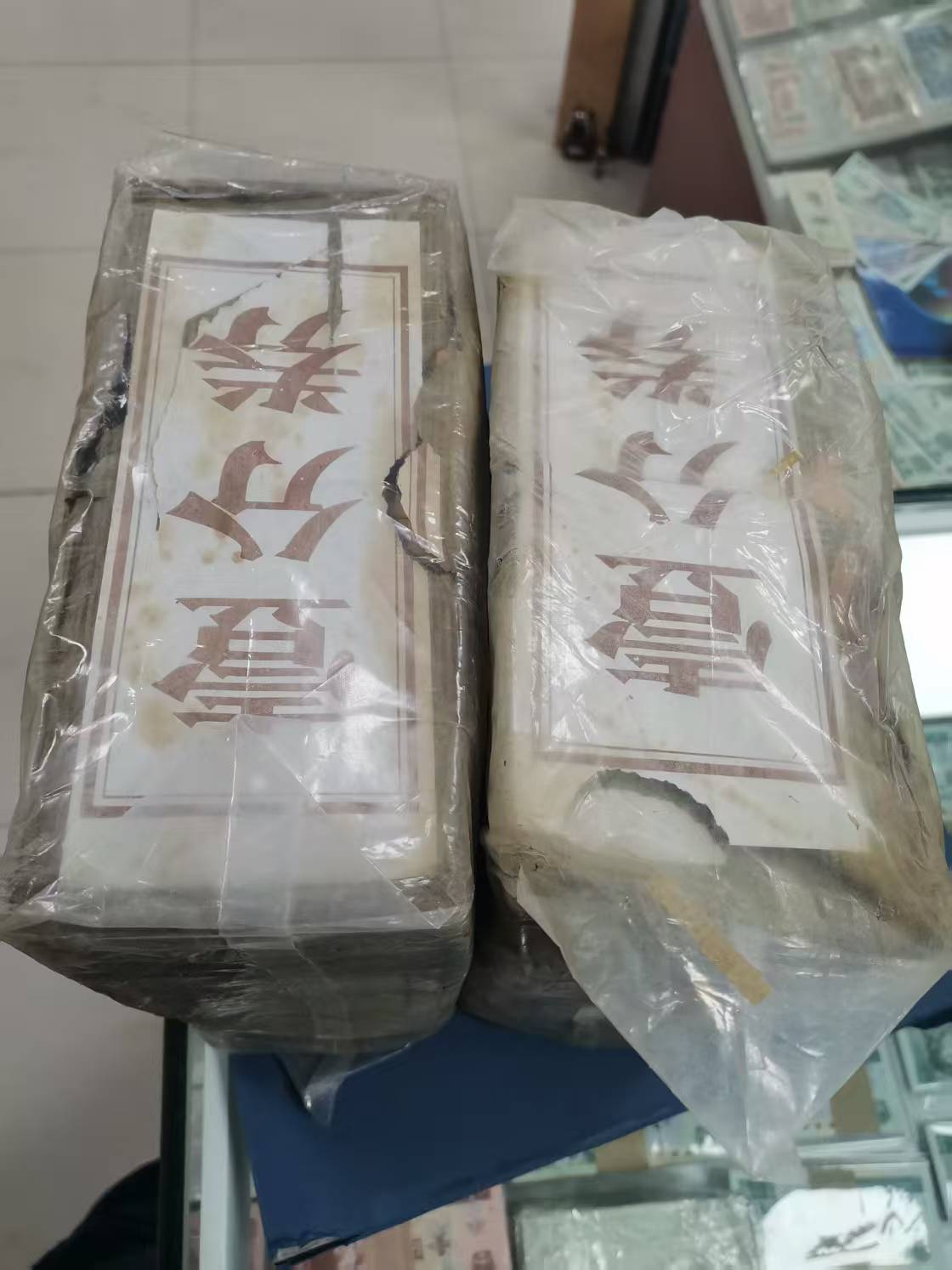 dvubb 图片点击可在新窗口打开查看