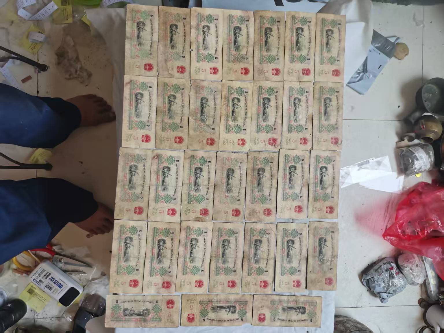 dvubb 图片点击可在新窗口打开查看