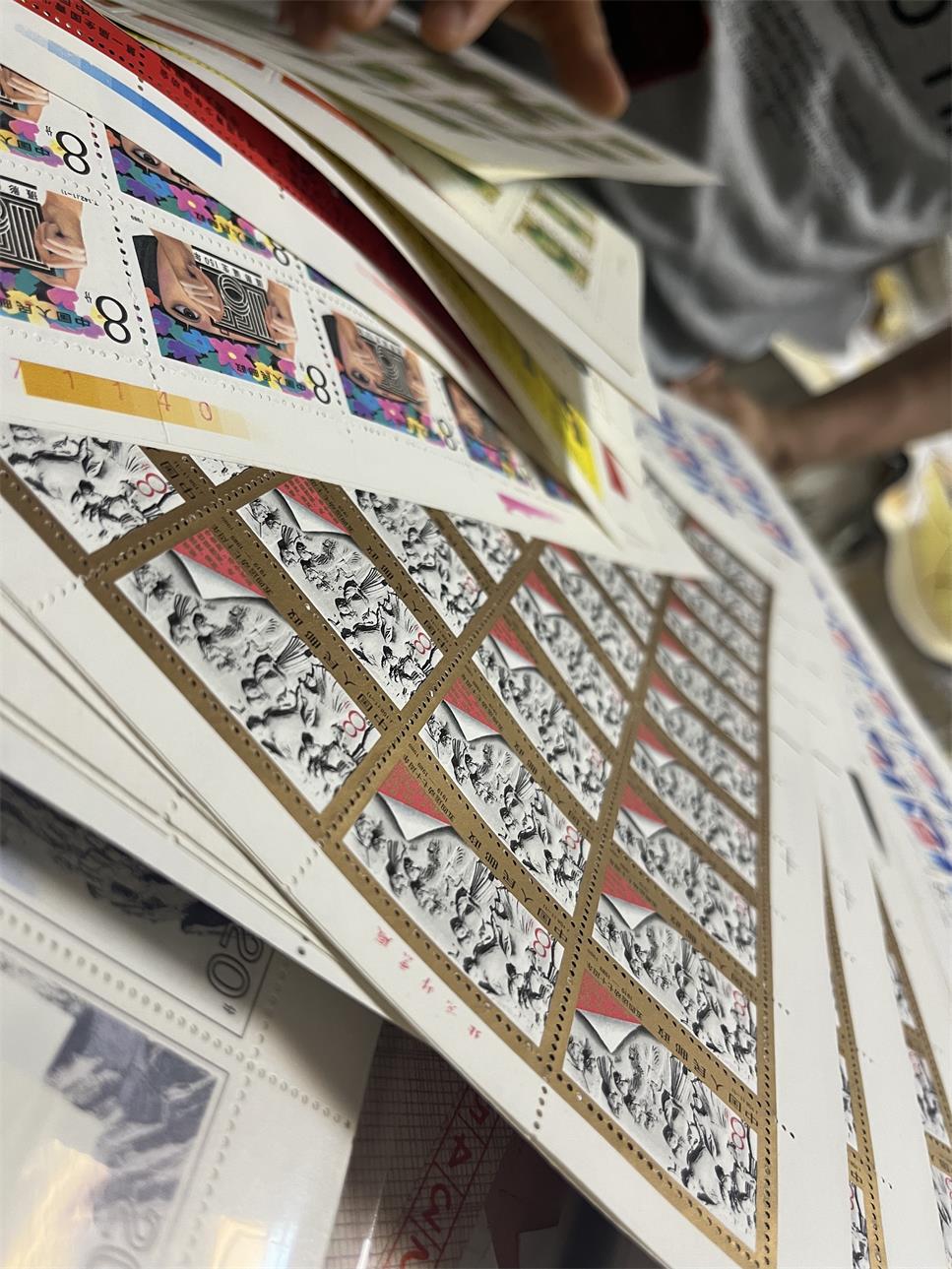 dvubb 图片点击可在新窗口打开查看