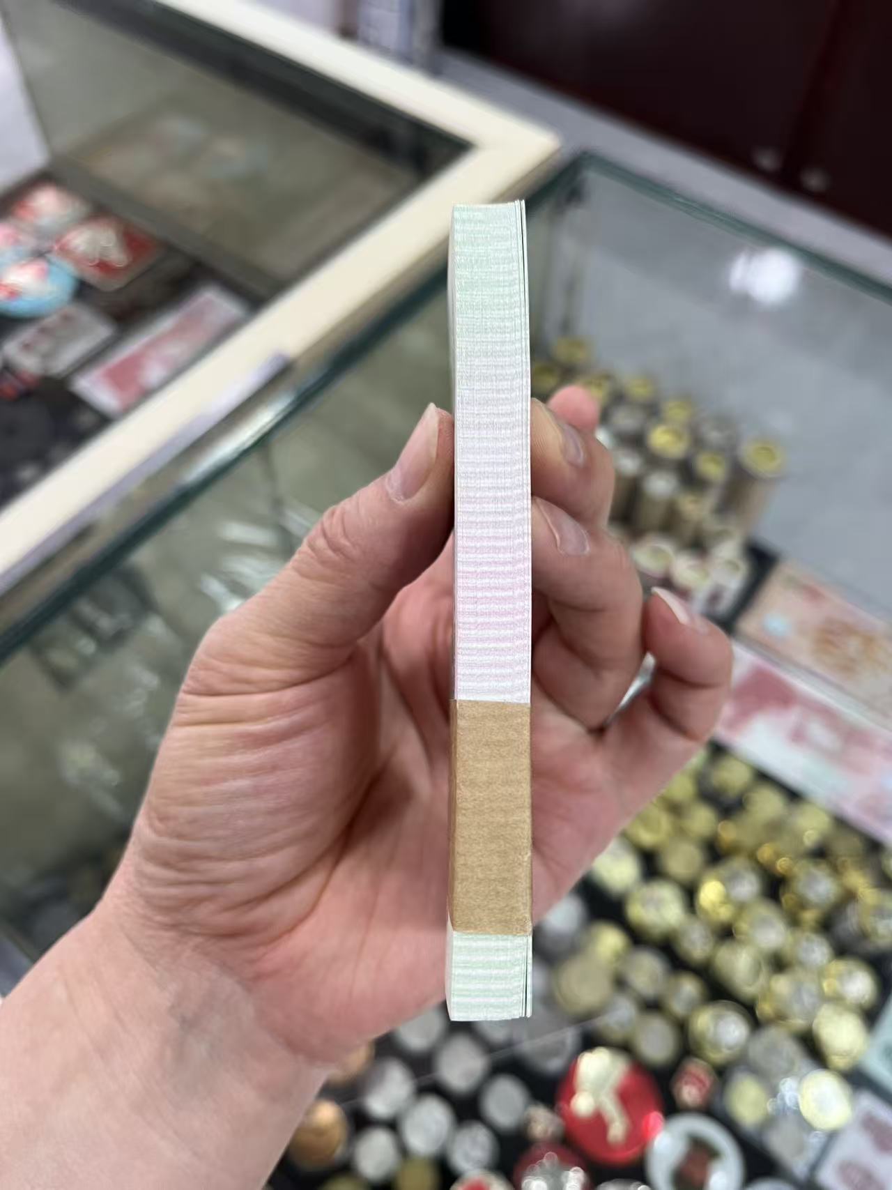 dvubb 图片点击可在新窗口打开查看