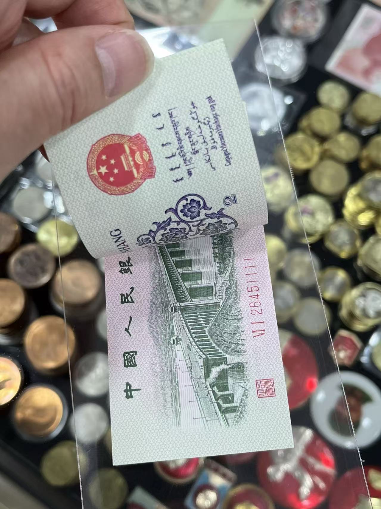 dvubb 图片点击可在新窗口打开查看